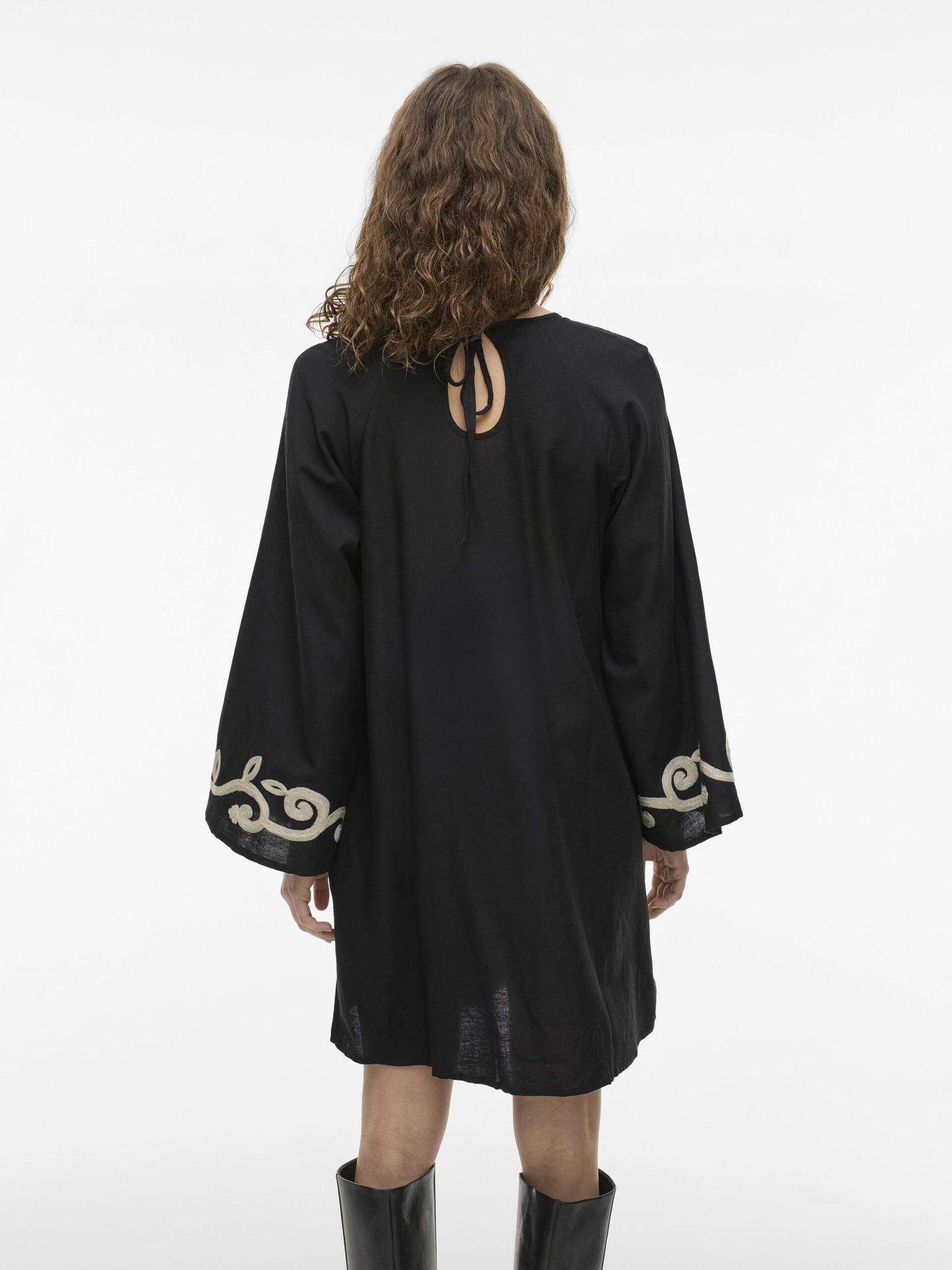 VIPOLENE O-NECK L/S SHORT DRESS