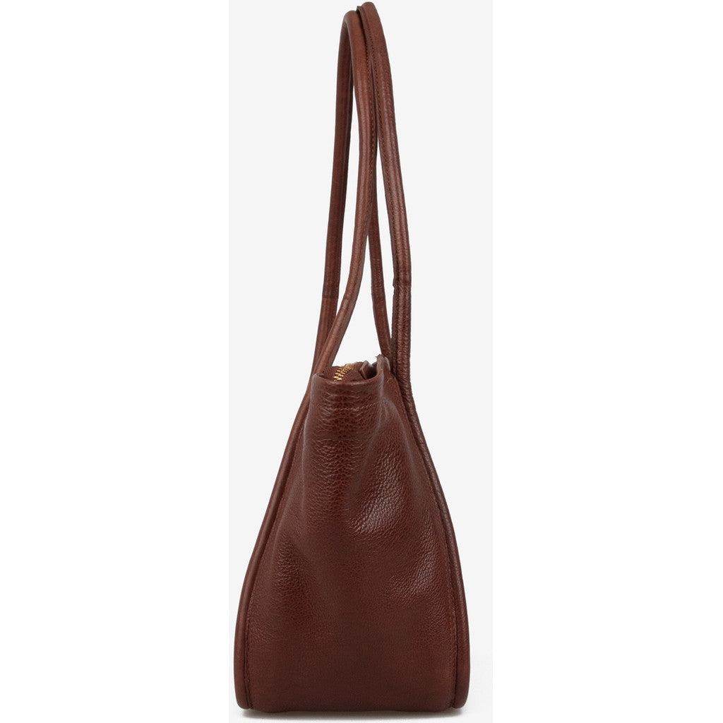TREAT AINO BROWN
