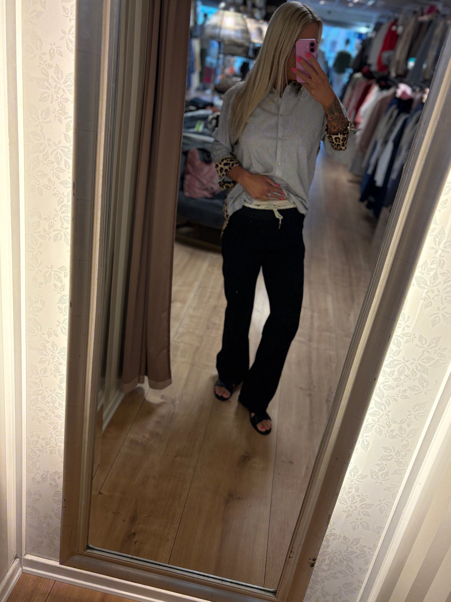 SUMMUM TROUSERS WIDE LEG PUNTO BLACK