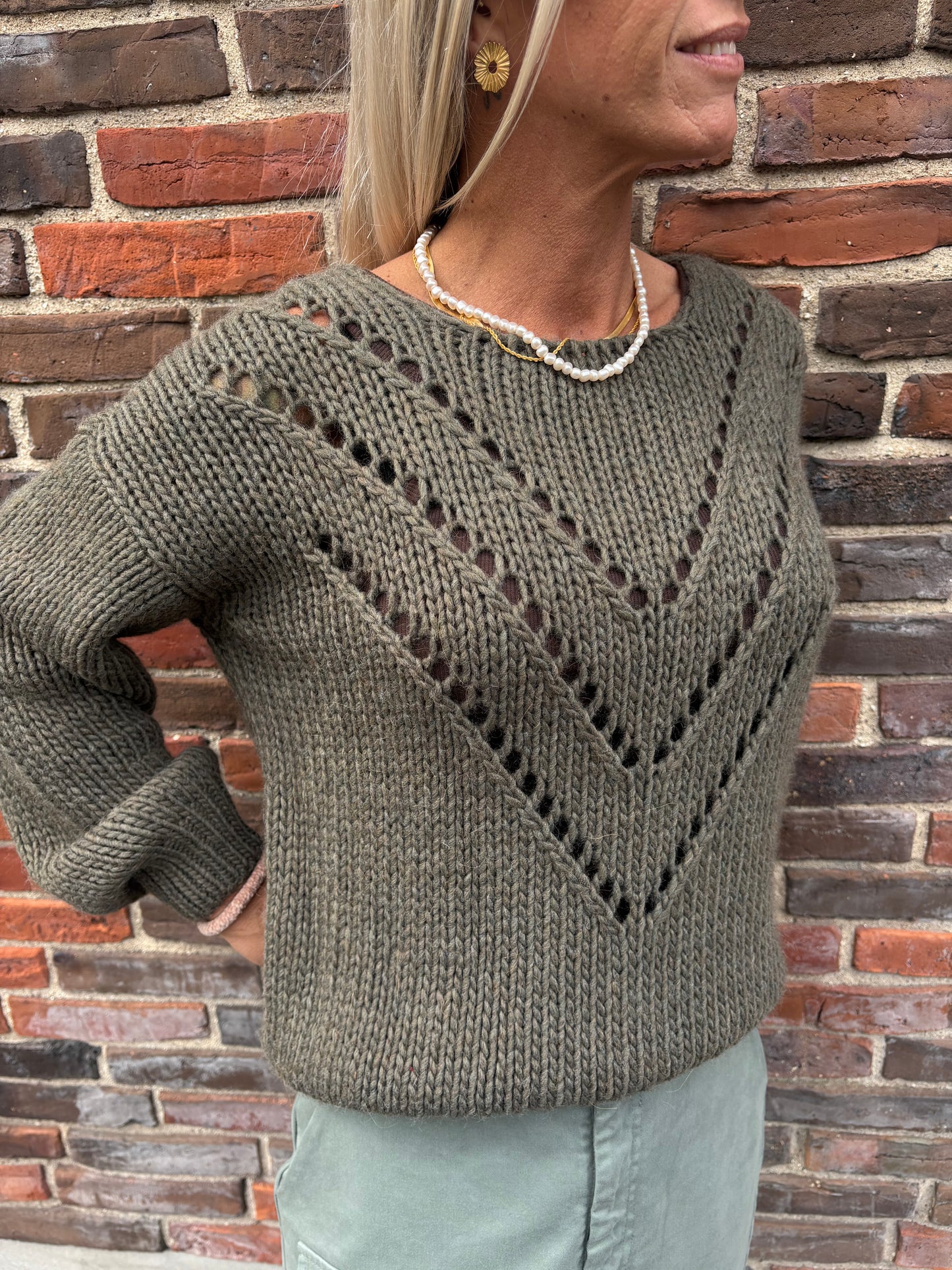 SK LENA SWEATER OLIVE