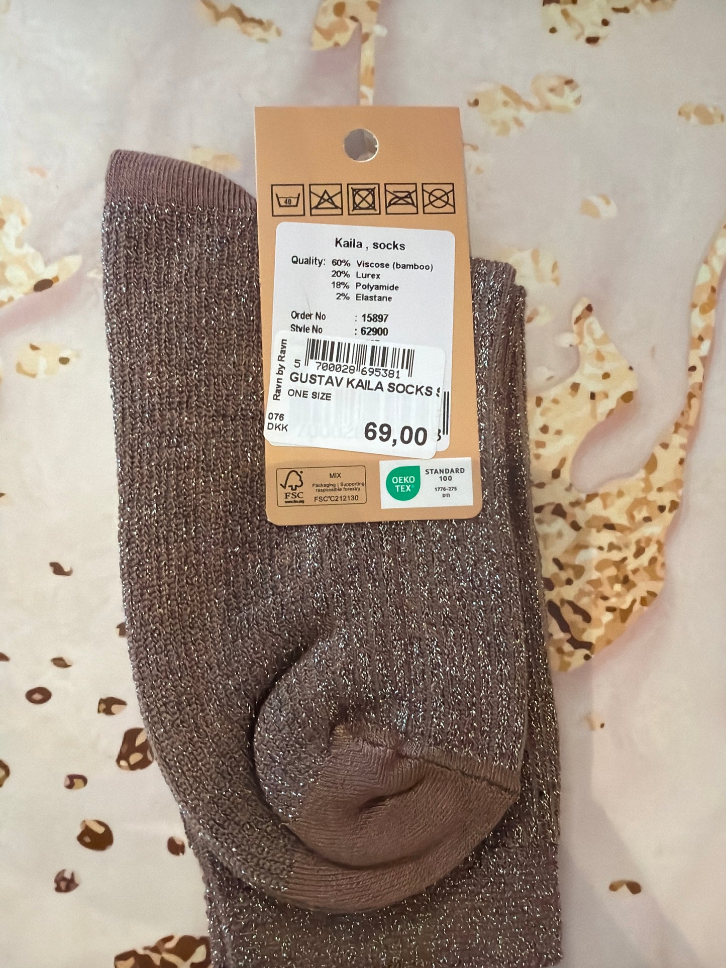 GUSTAV KAILA SOCKS SAND