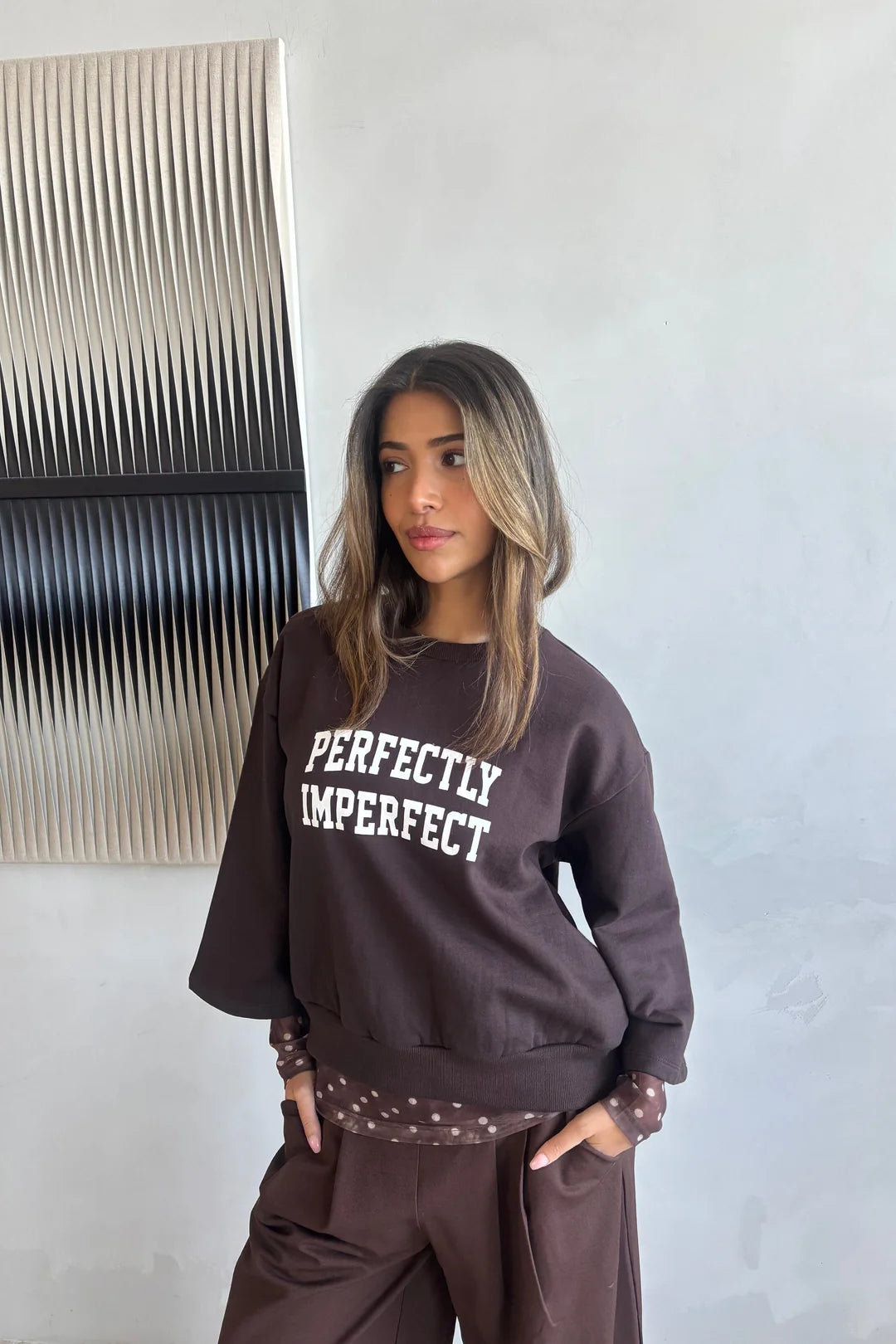 CONTINUE SISSIE SWEAT BROWN