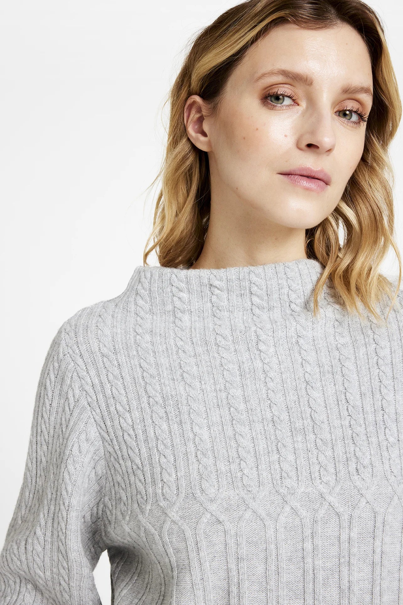GUSTAV HELMI KNIT