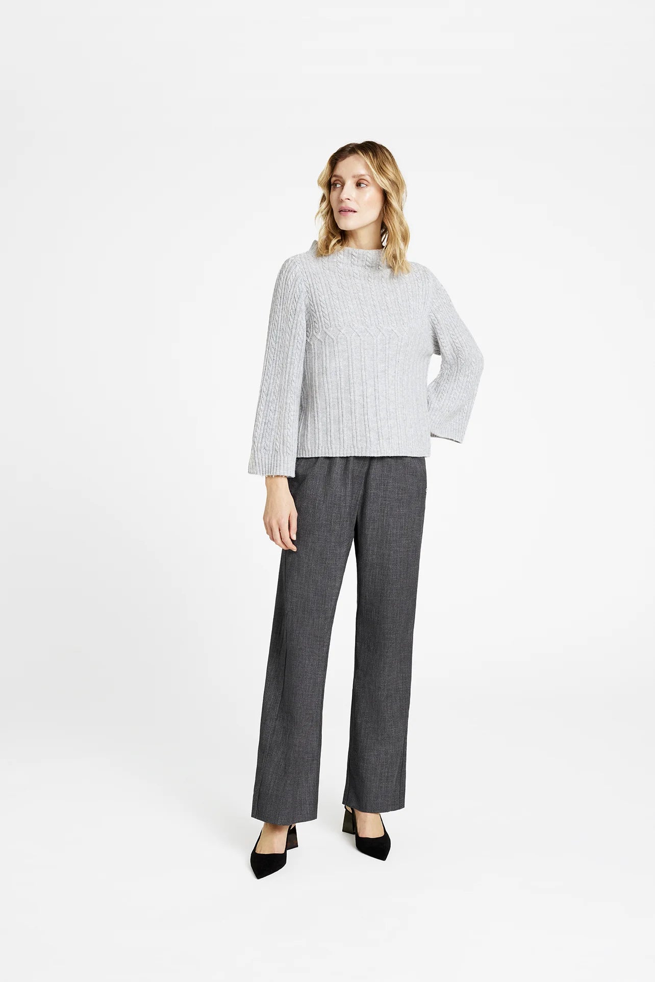 GUSTAV HELMI KNIT