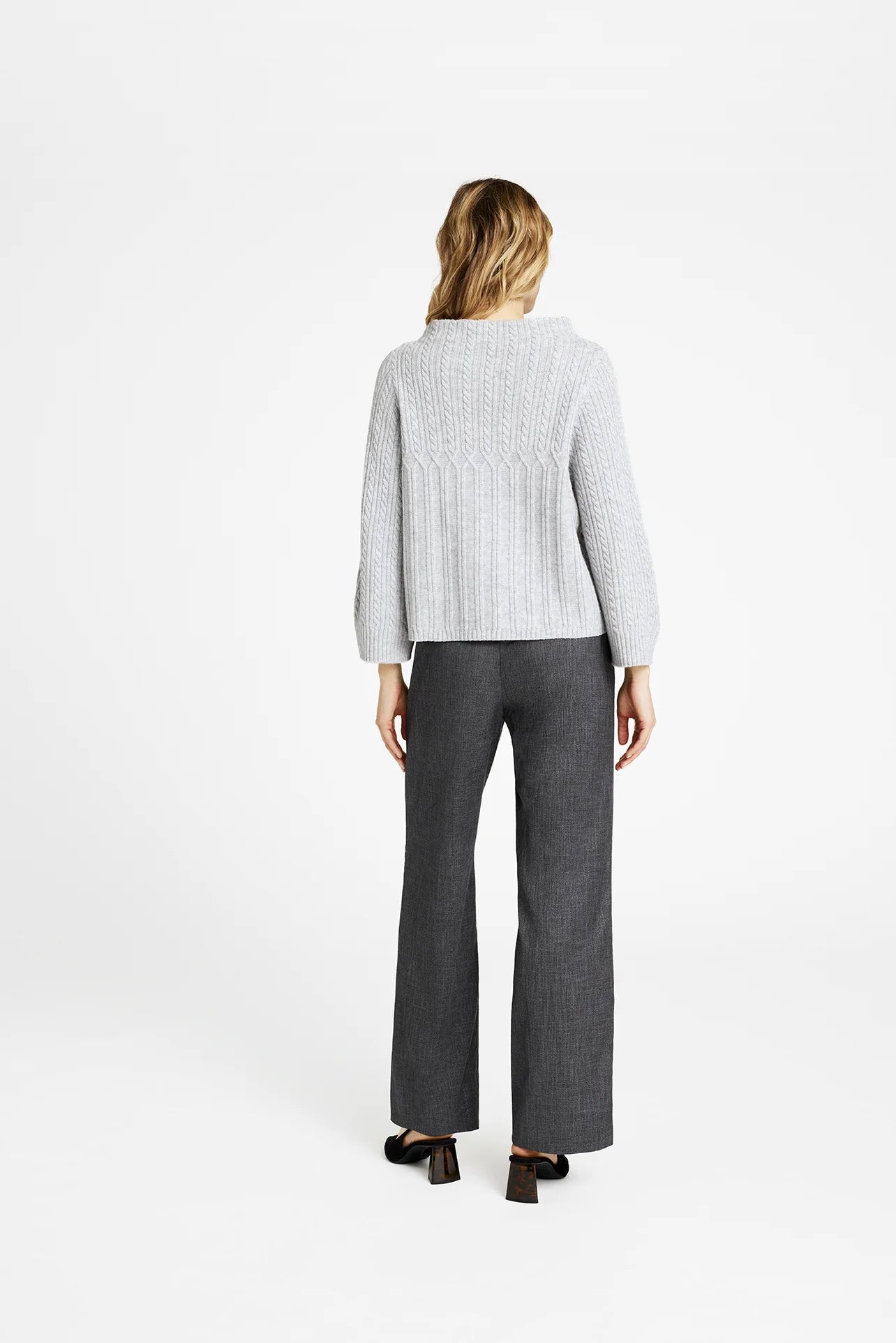 GUSTAV HELMI KNIT