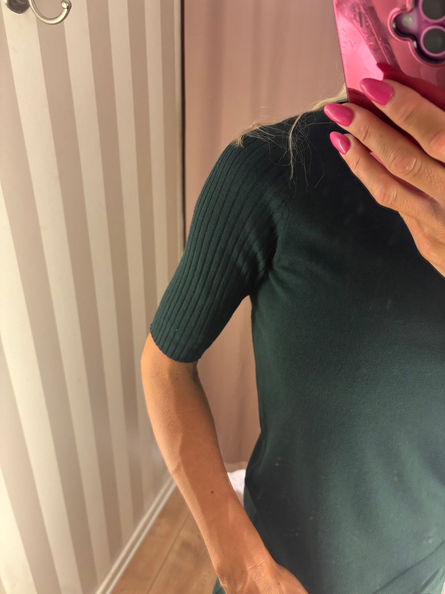 MM RELENA TURTLENECK KNIT SCARAB