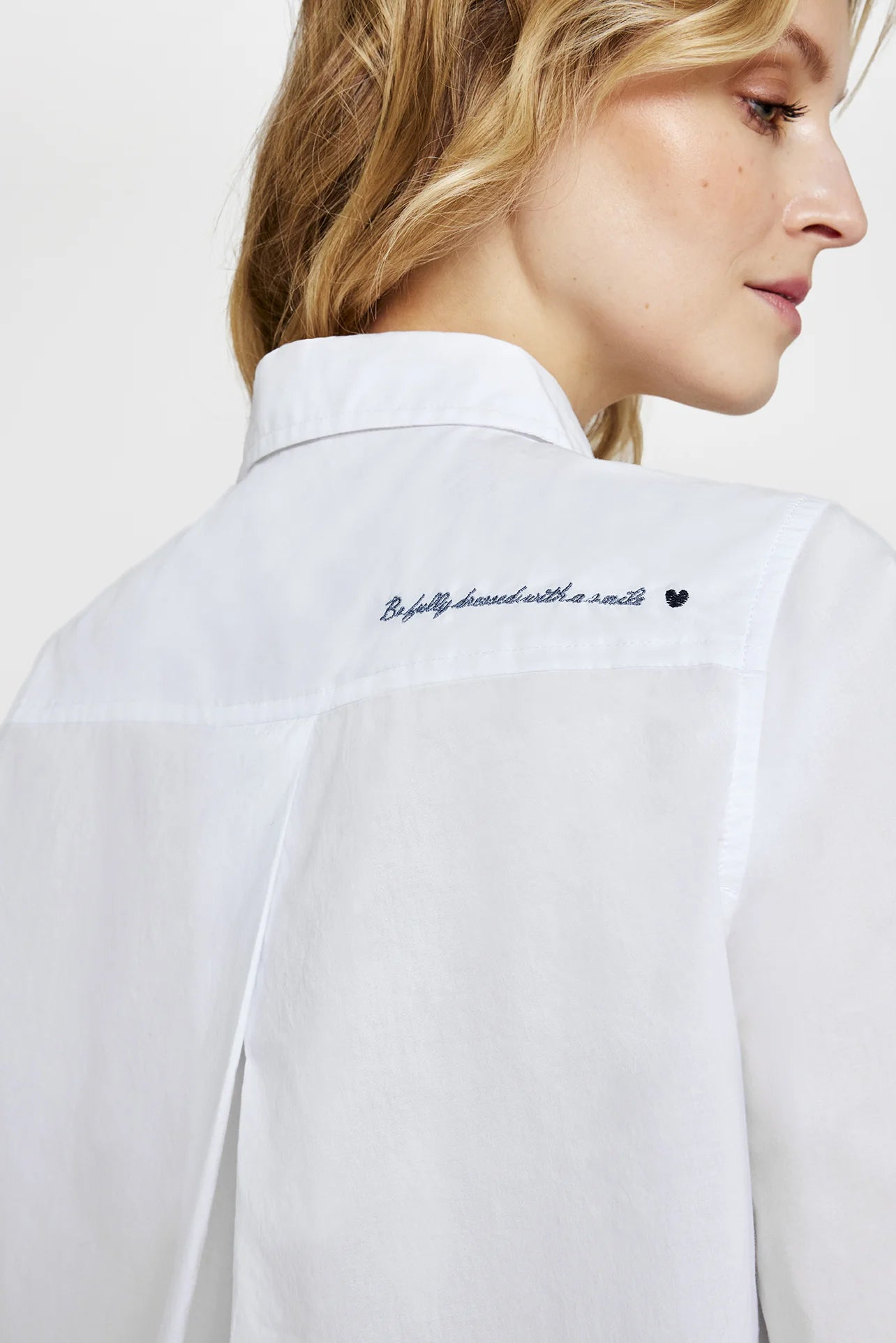 GUSTAV CARMEN SHIRT