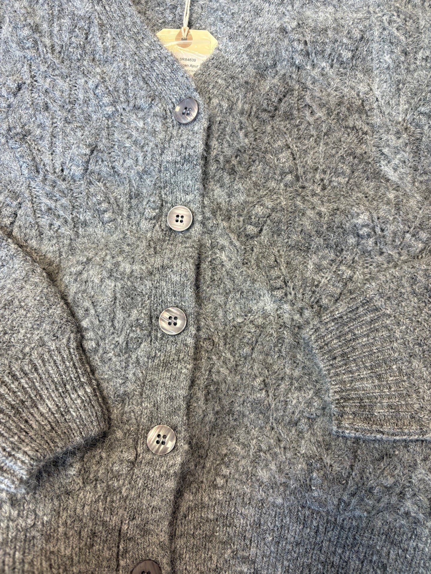 RED BUTTON CARDIGAN AJOUR GREY MELA