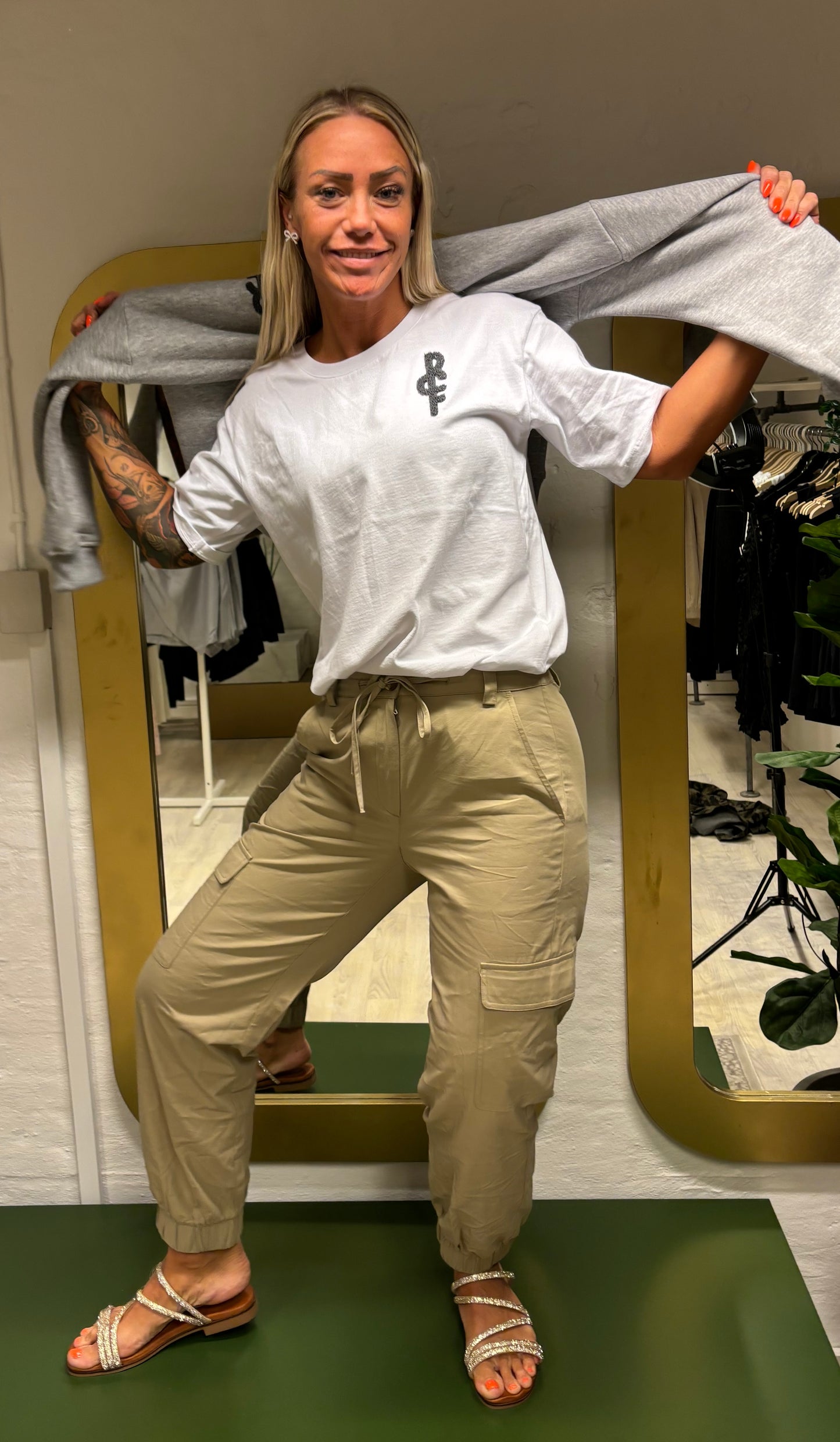 Rue De Femme Liora Pants Sand