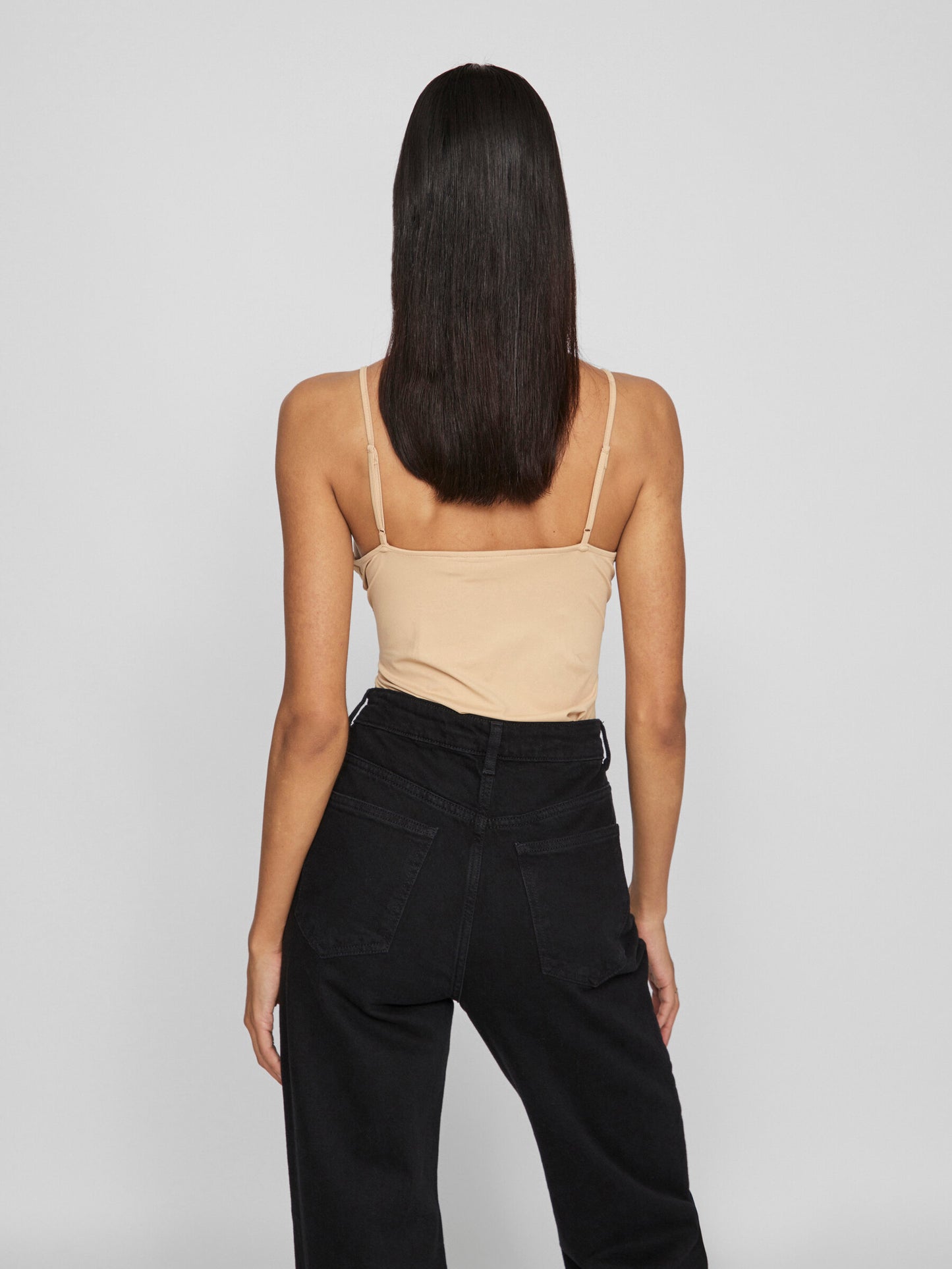 VILA VIKENZA SINGLET - NOOS SAND