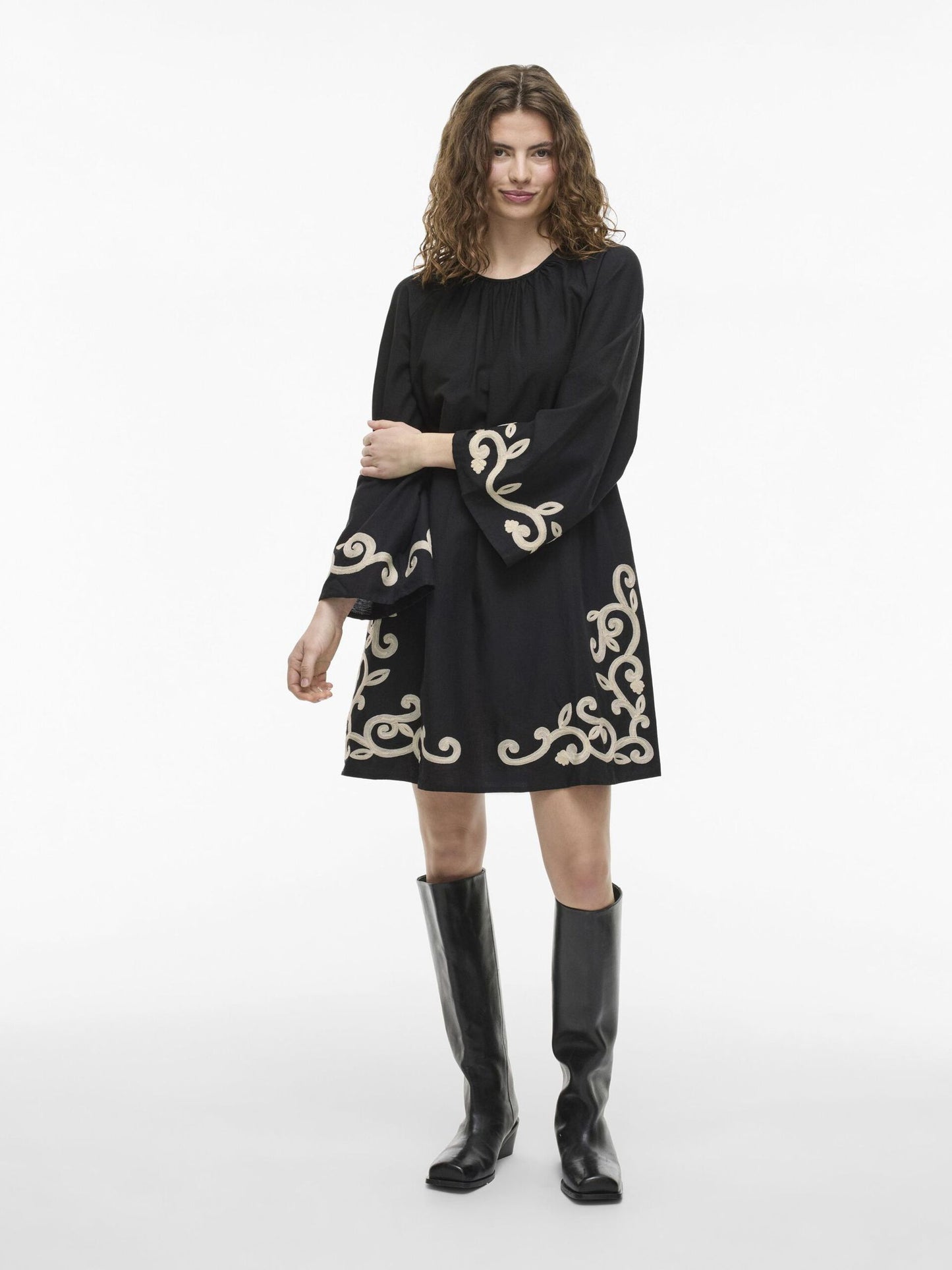 VIPOLENE O-NECK L/S SHORT DRESS