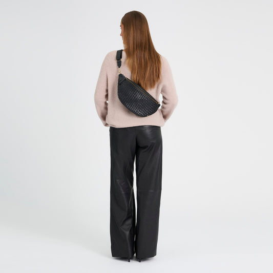 DEPECHE SOFYA BUMBAG BLACK
