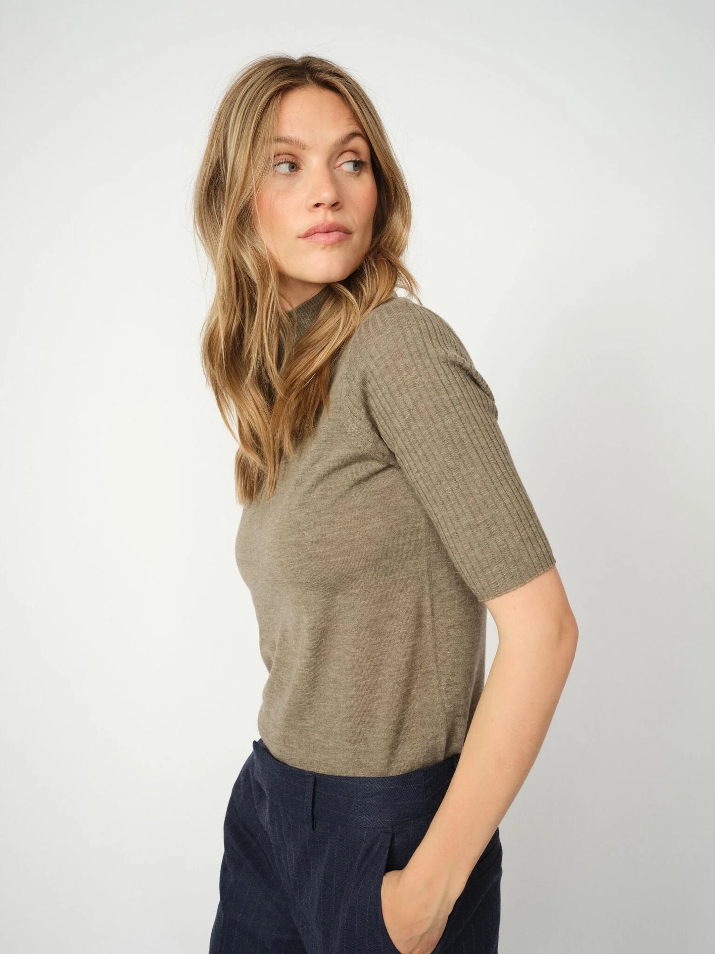 MM RELENA TURTLENECK FALCON