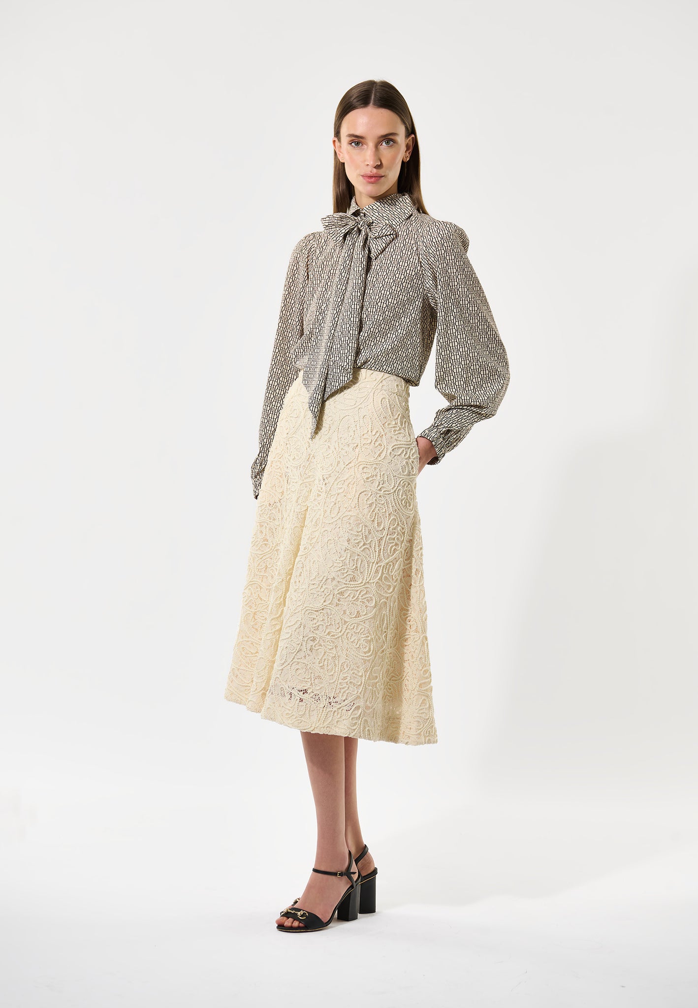 DEAKUDIBAL KLKKIDEA MONOGRAM CREAM