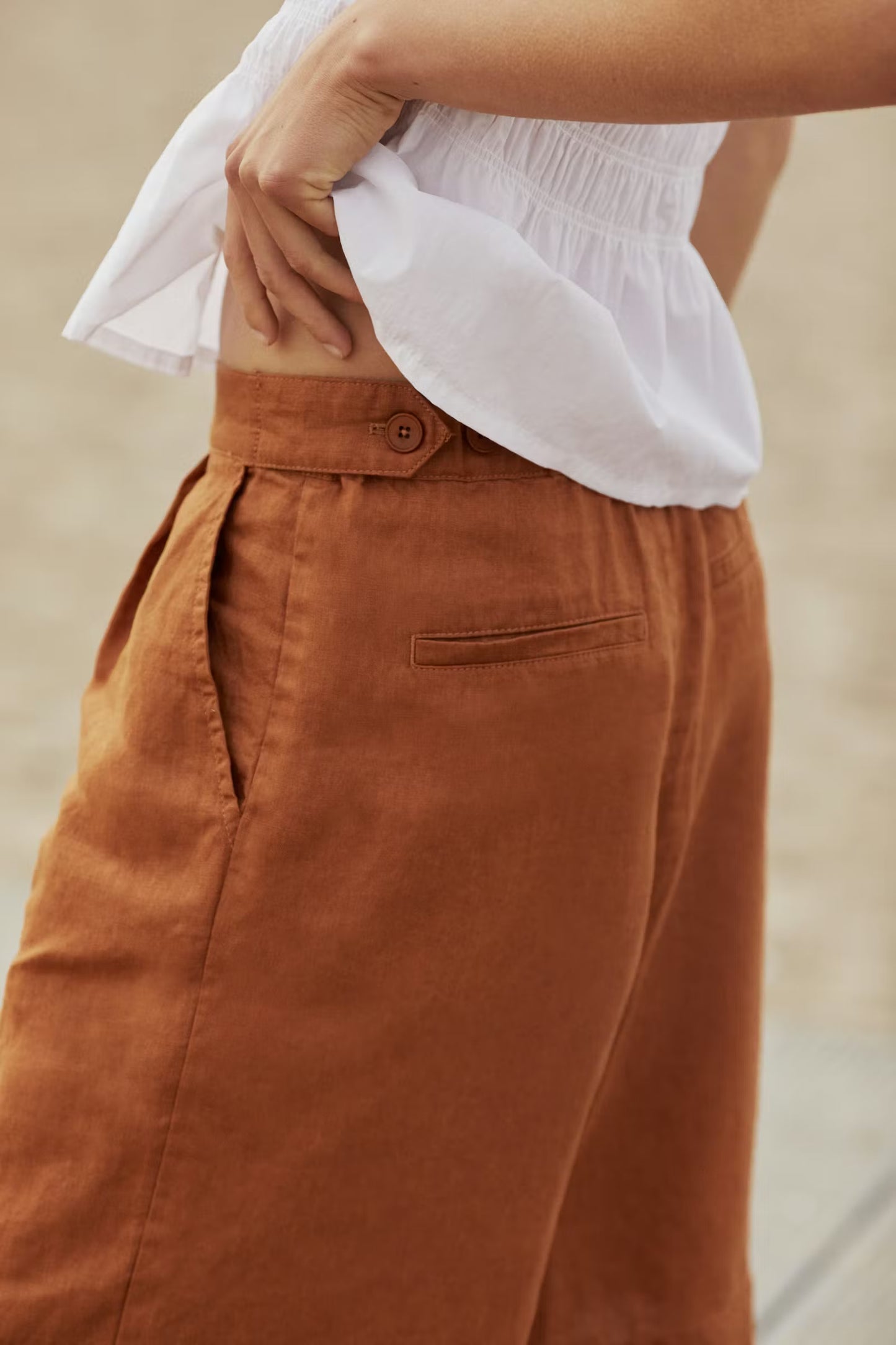 PART TWO BERNIA SHORTS ARGAN OLI