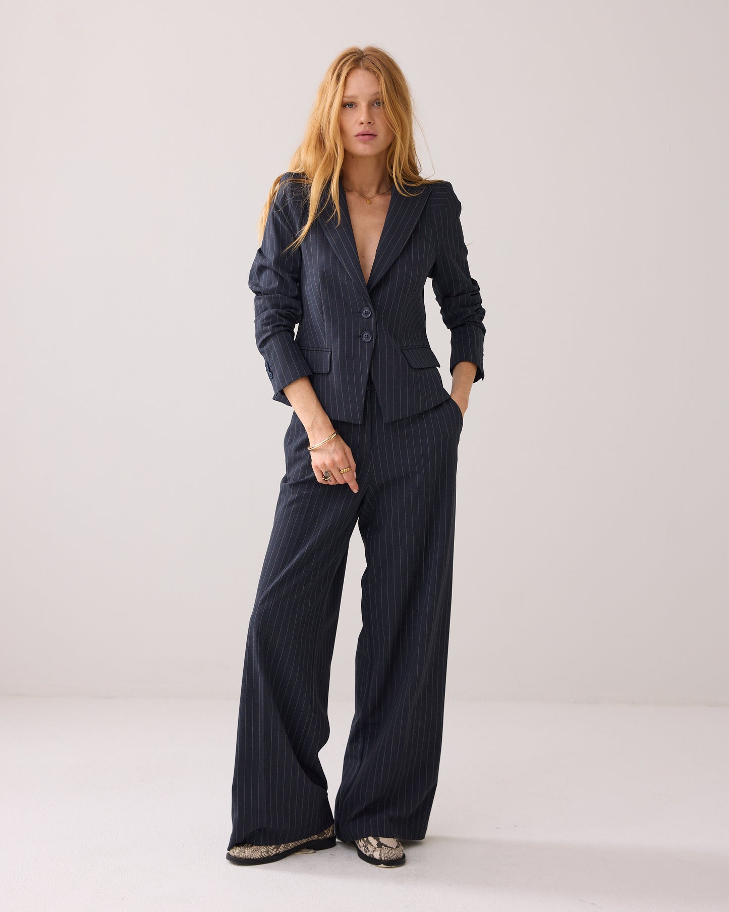 SUMMUM BLAZER TAILORED PINSTRIPE