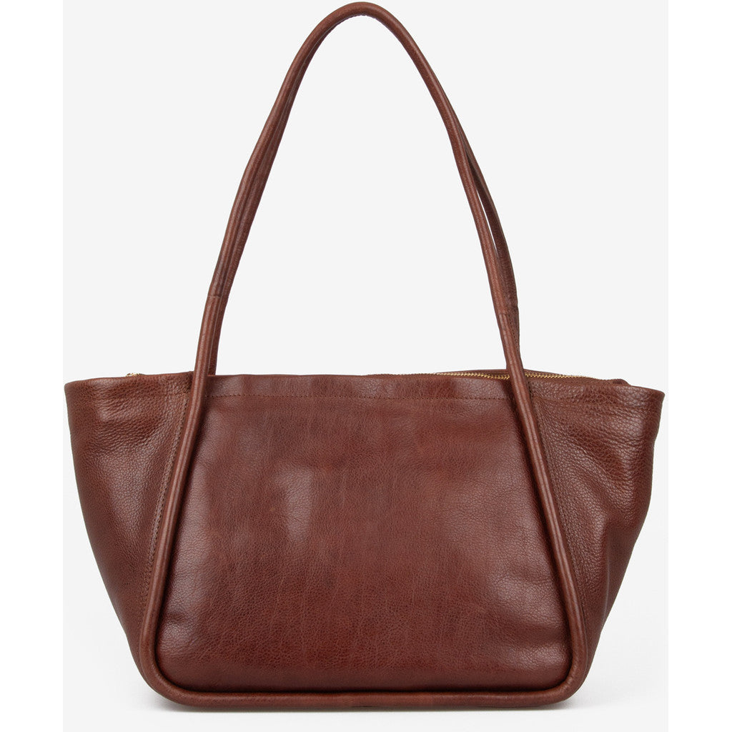 TREAT AINO BROWN