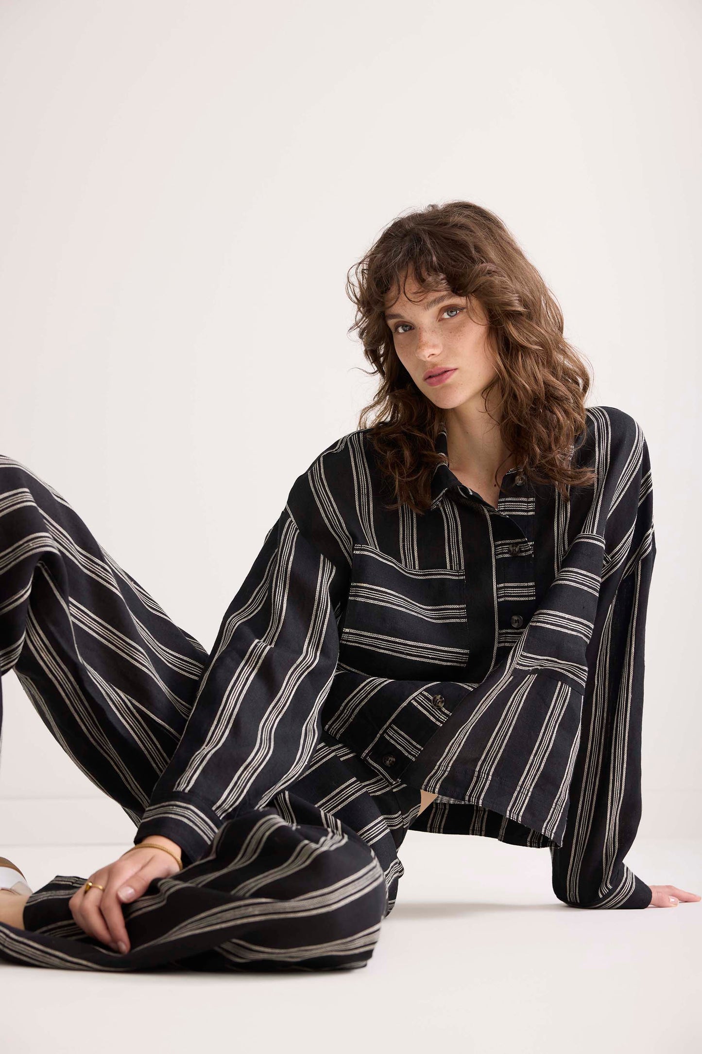 SUMMUM BLOUSE LINEN STRIPE BLACK