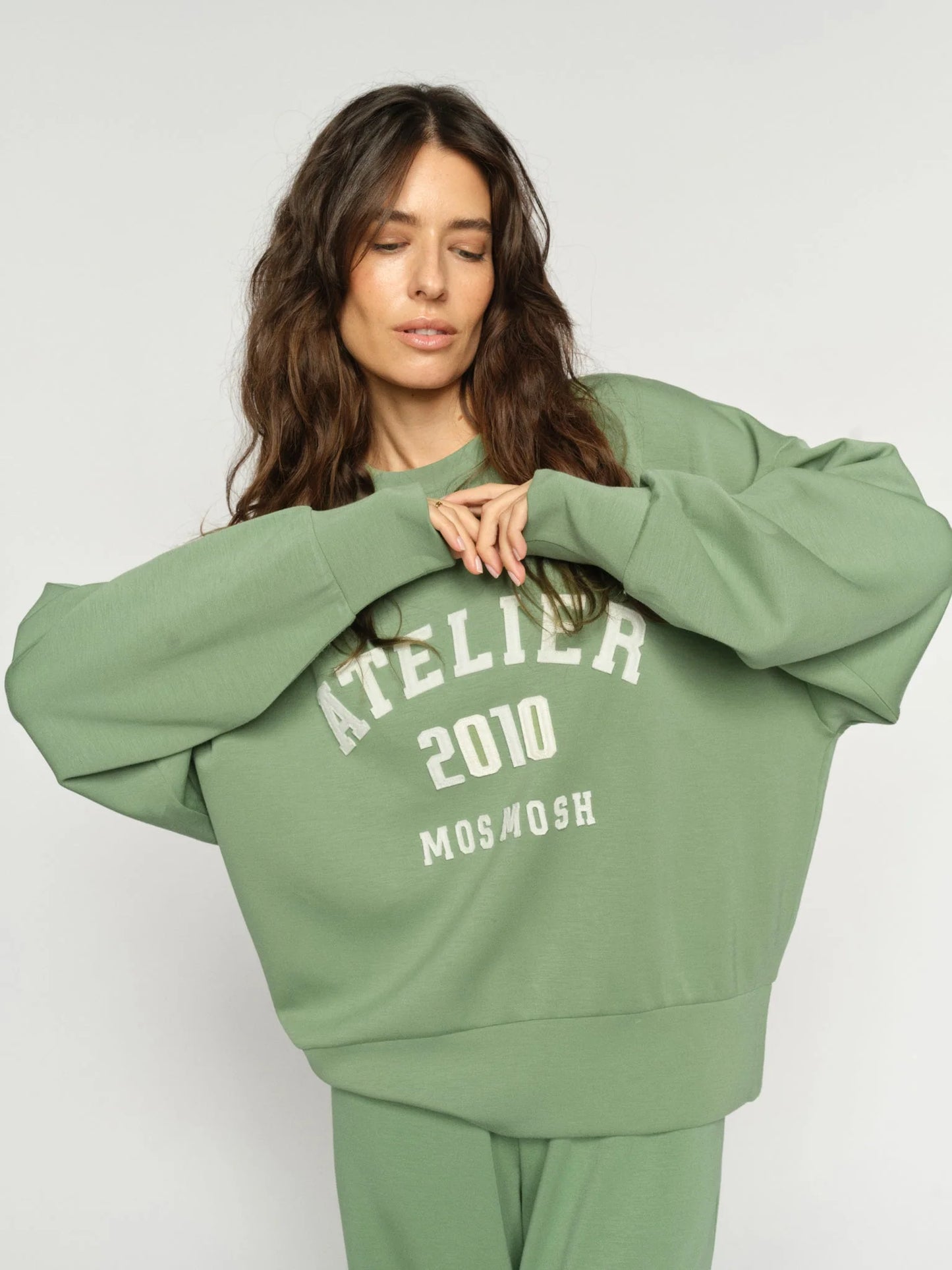 MMMNIMA O-LS SWEATSHIRT TURF GRENN
