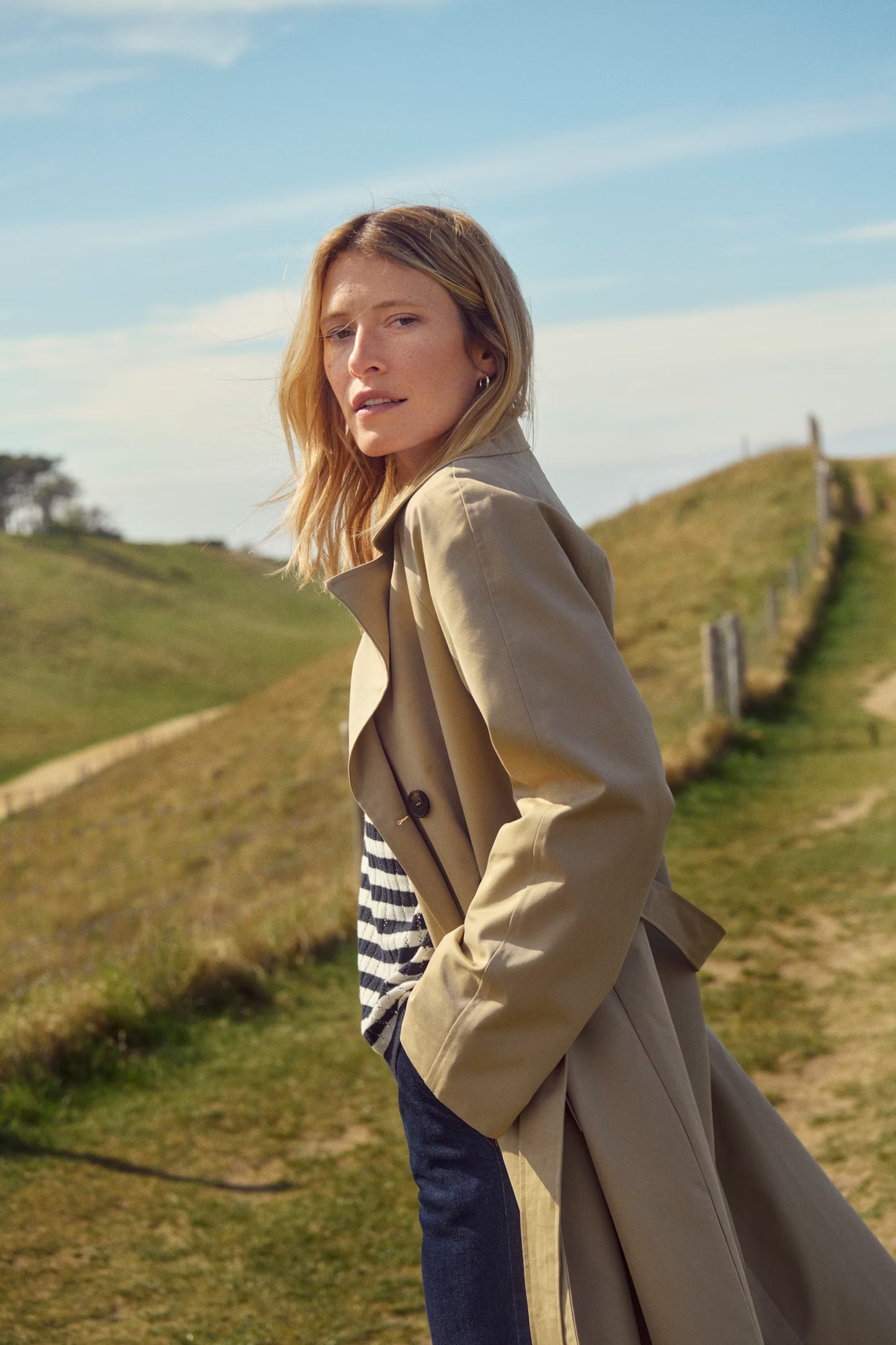 PT AUBRIE OTW TRAVERTINE