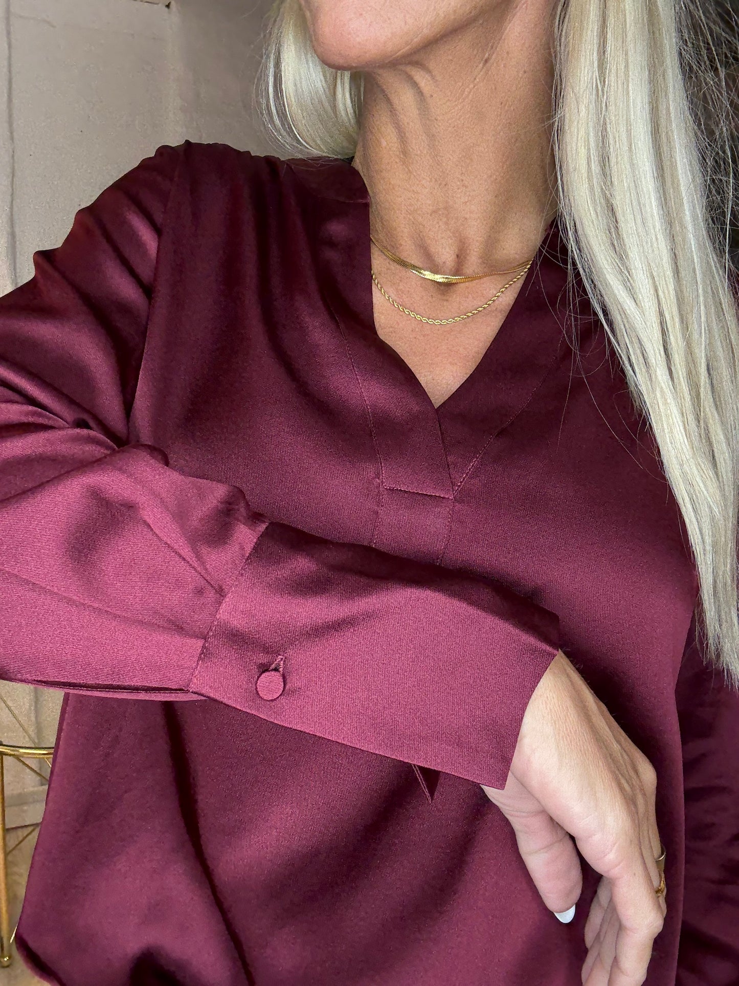 DEA KUDIBAL JENNIFER BOURGOGNE BLUS