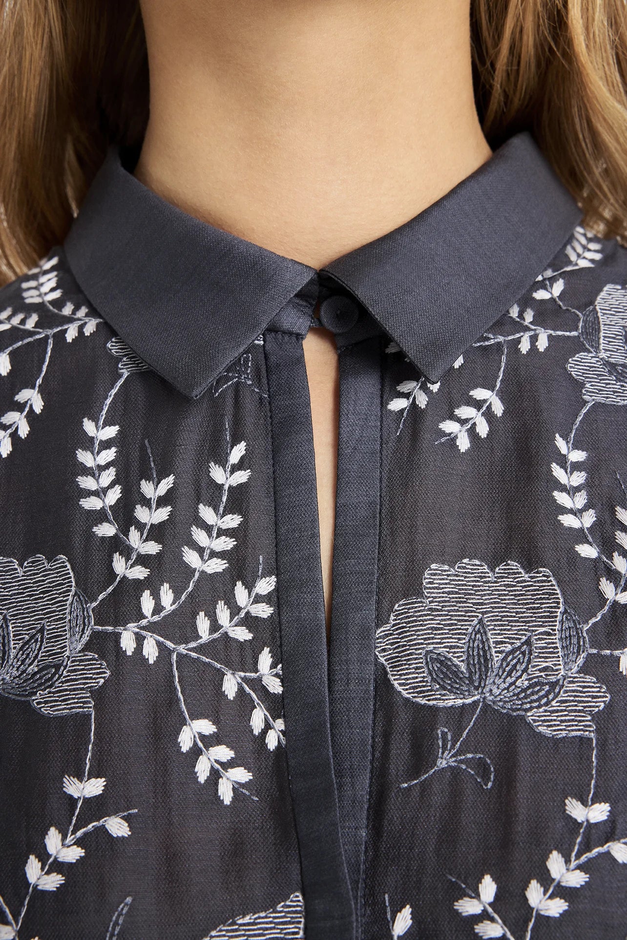 GUSTAV BAYANNA BLOUSE 1981