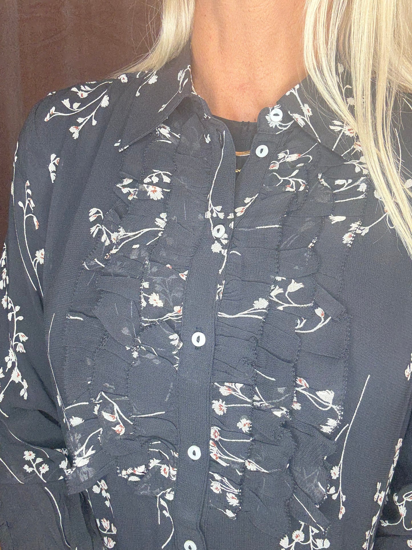 PART TWO VANORA BLACK FINE LEAF PRI