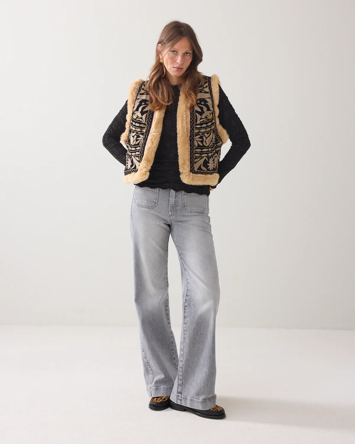 SUMMUM GILET EMBROIDERED VELOURS BL