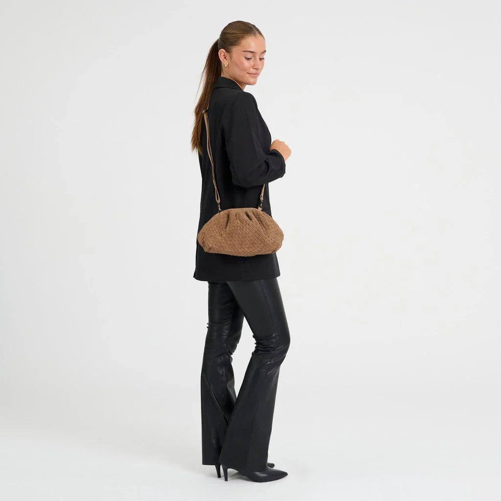DEPECHE BERLIN CLUTCH MUD