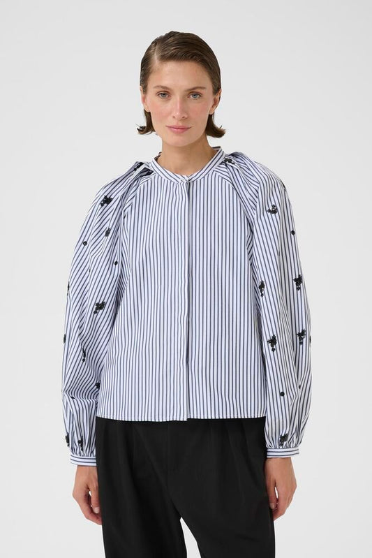 KBS KBEGONI BLOUSE OMBRE BLUE STRIP